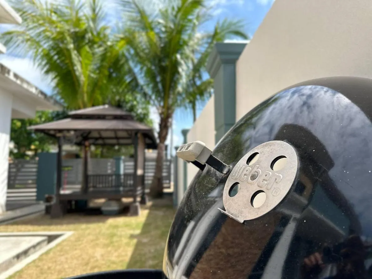 Bandar Melaka Family Bungalow Private Pool Bbq Wifi Netflix Malacca